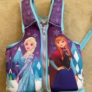 Frozen Girl’s LifeVest; Coast Guard Approved